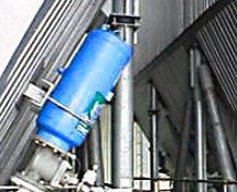 Example of an installation for breaking blockages in an incineration ash silo